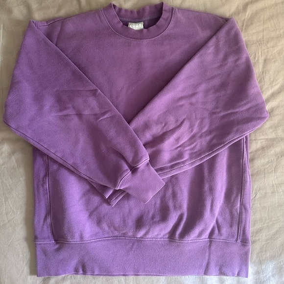 Aritzia cozy fleece sweater - Picture 1 of 3